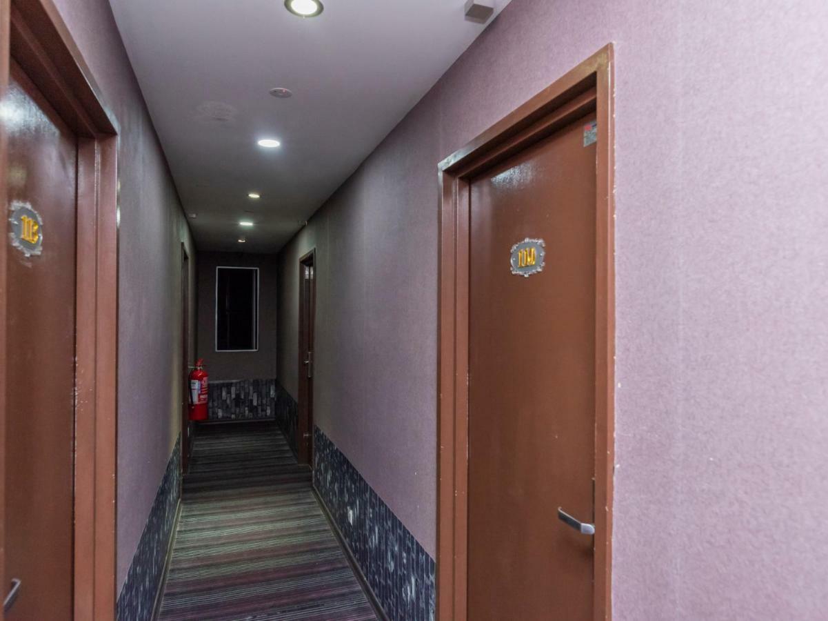 Remember Hotel Bukit Gambir Exterior foto