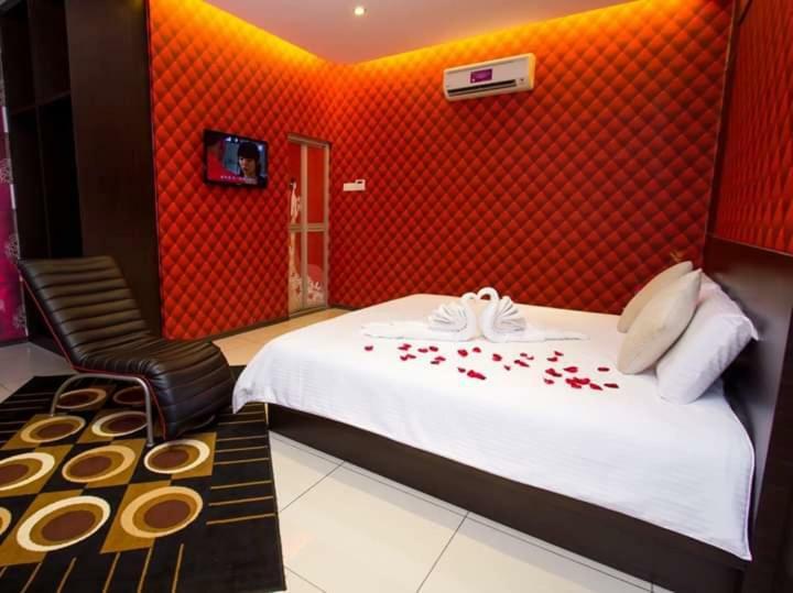 Remember Hotel Bukit Gambir Exterior foto